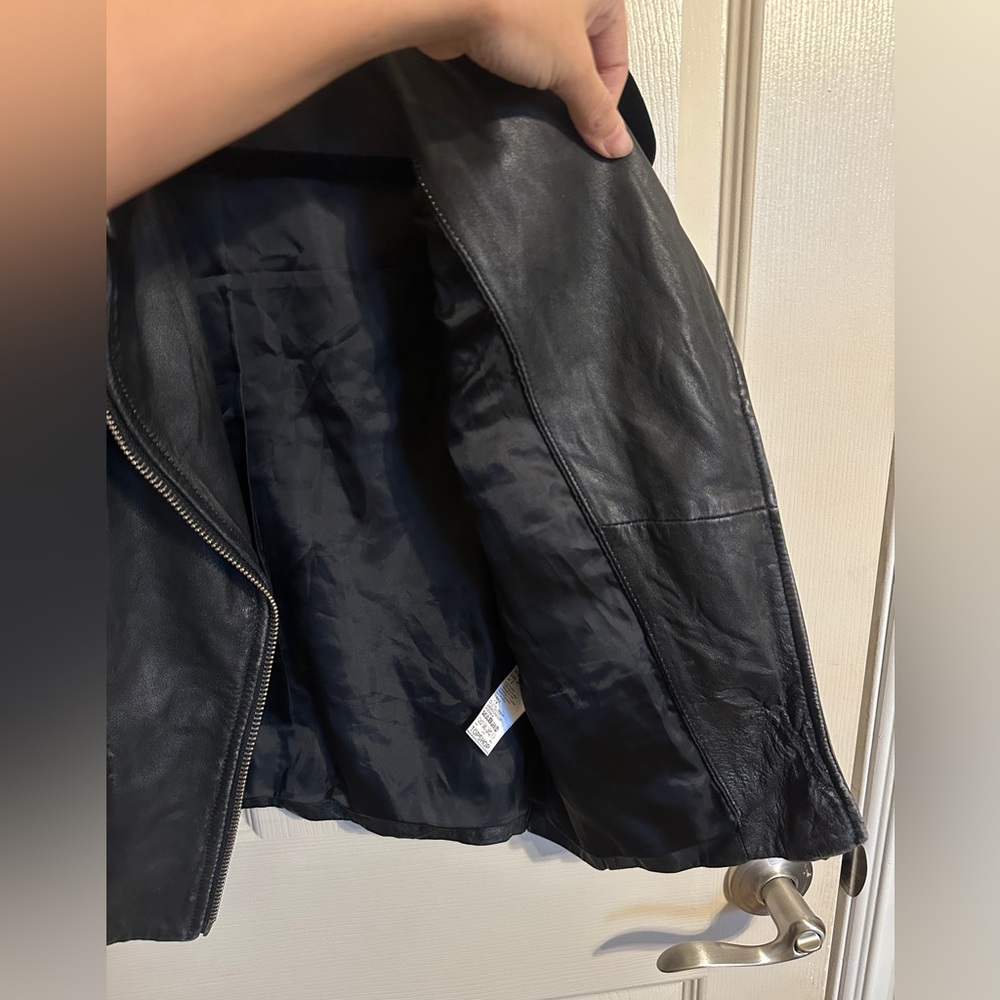 Topshop Sylvia Distressed Leather Vest Jacket, Black, Sz US 2/XS, NWOT - Picture 9 of 16